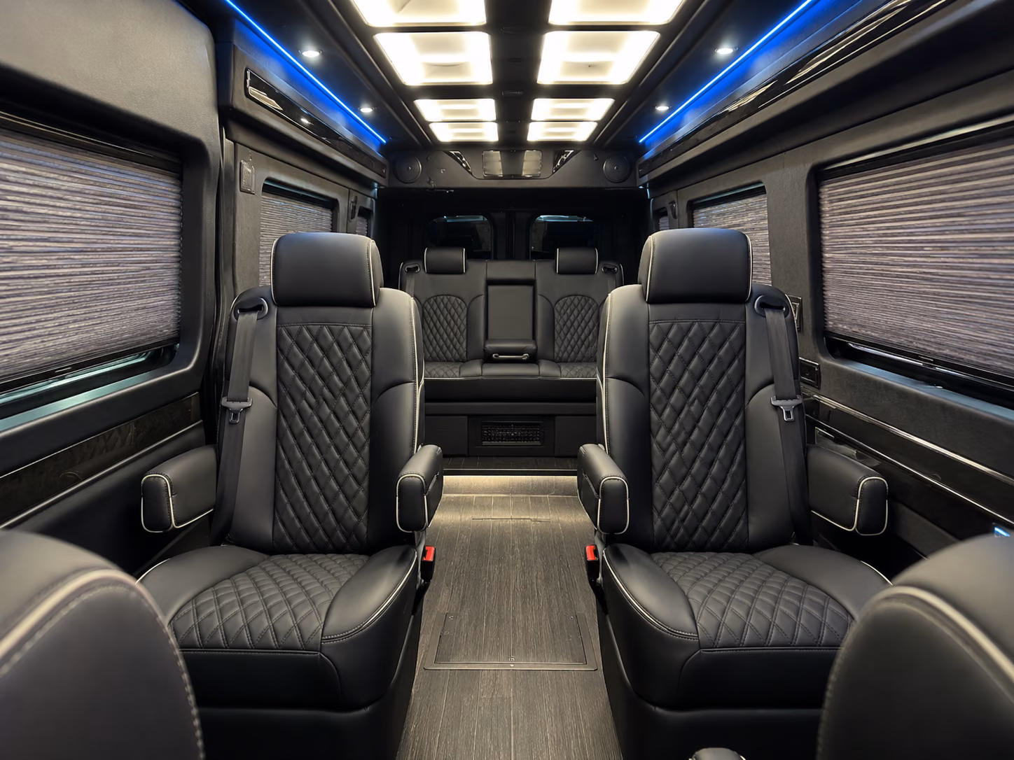 book group transportation for your next airport transfer 5