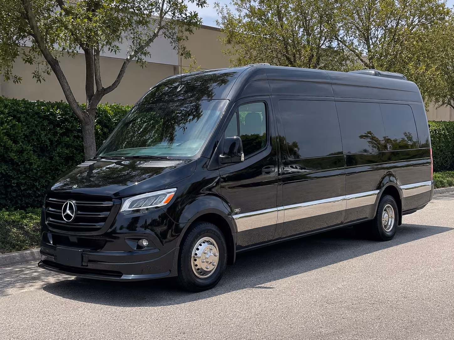 book group transportation for your next bachelor or bachelorette party 4