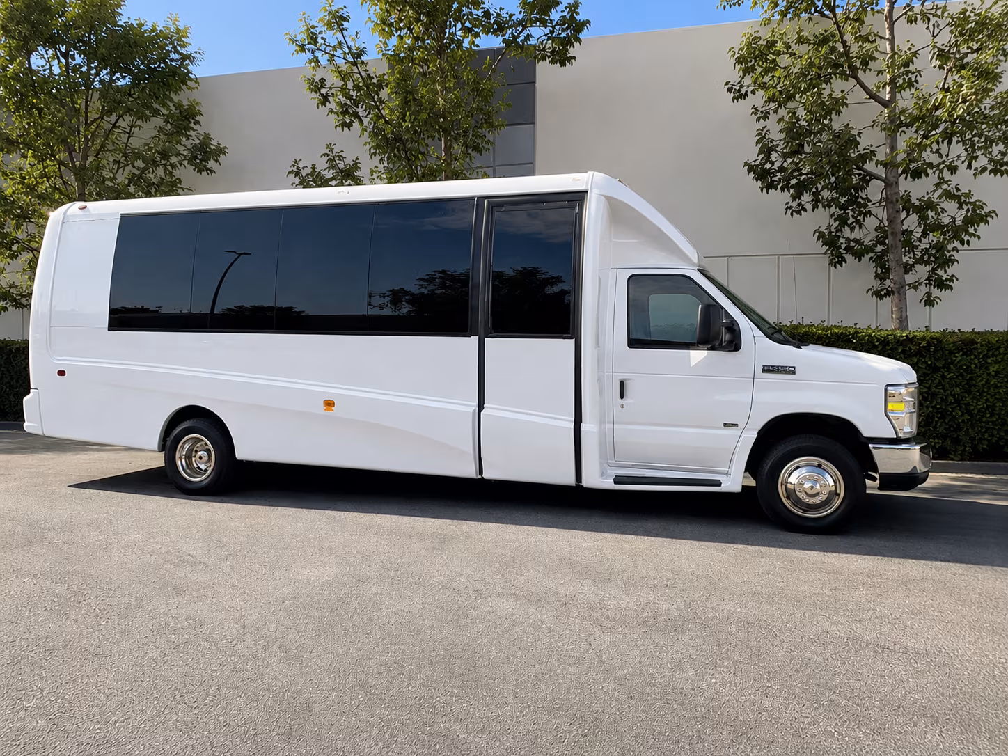 book group transportation for your next bachelor or bachelorette party 5