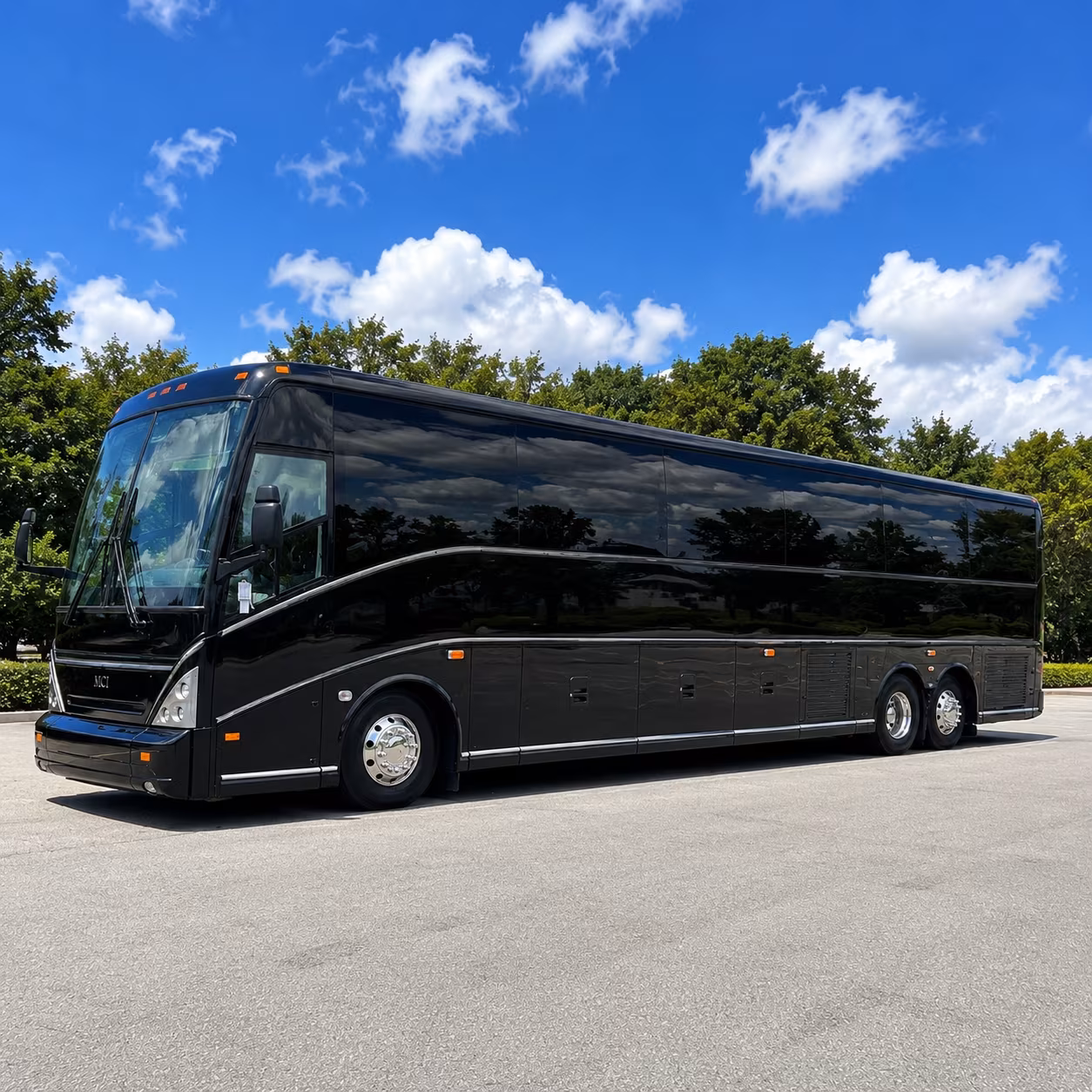 charter buses to hertz arena shows and concerts in estero