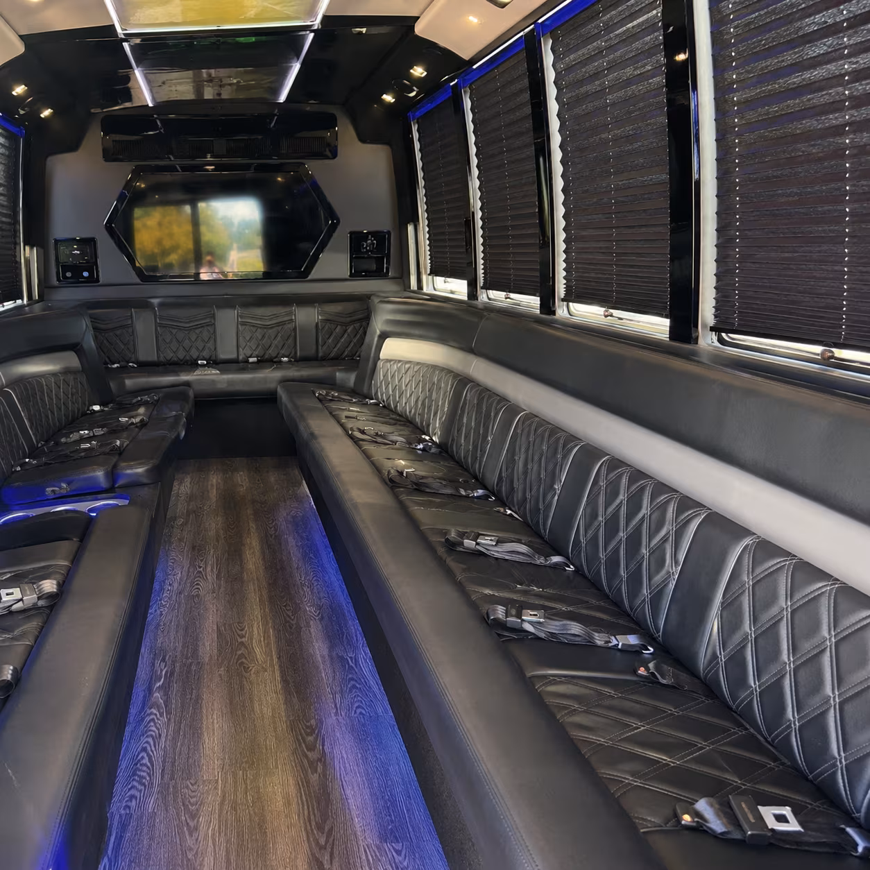 hotel to venue shuttle buses for north port area corporate groups