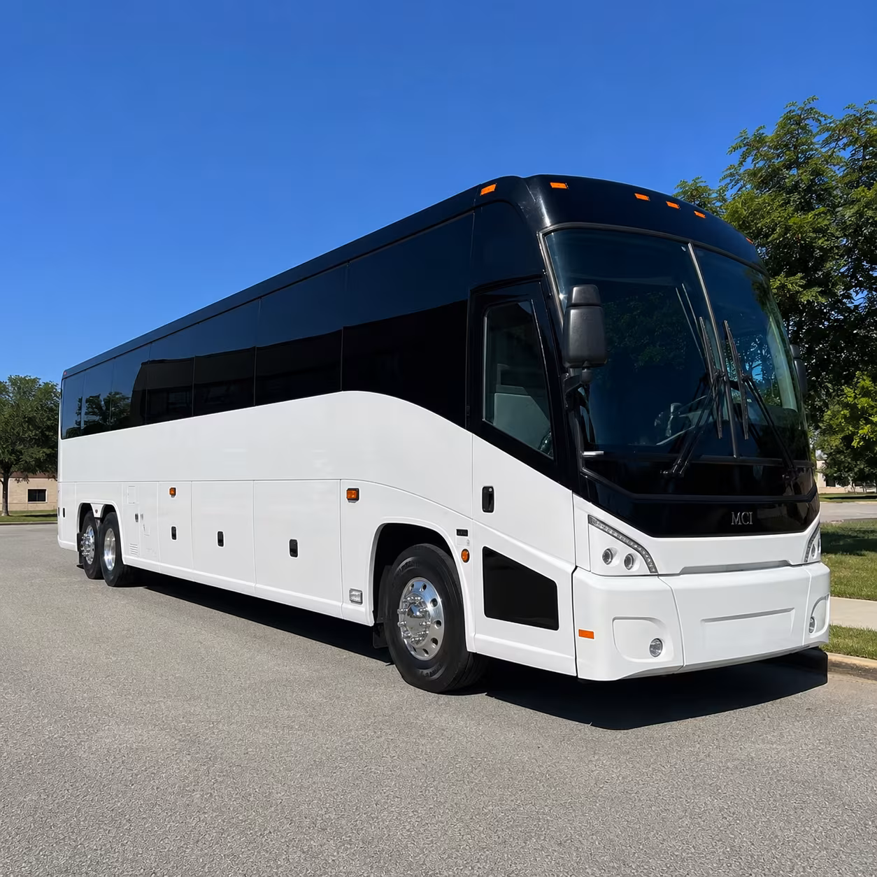 north port 40 passenger charter bus