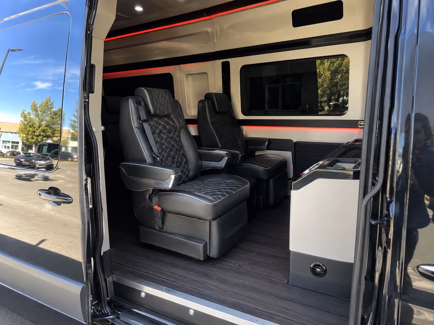 sprinter van and minibus rentals for small wine tour groups in north port